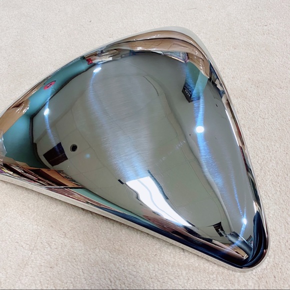 Triangular Hammered Silver Tray - Picture 2 of 3